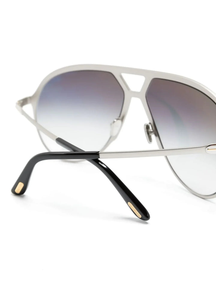 TOM FORD Eyewear logo-print oversize-frame sunglasses - Tenue